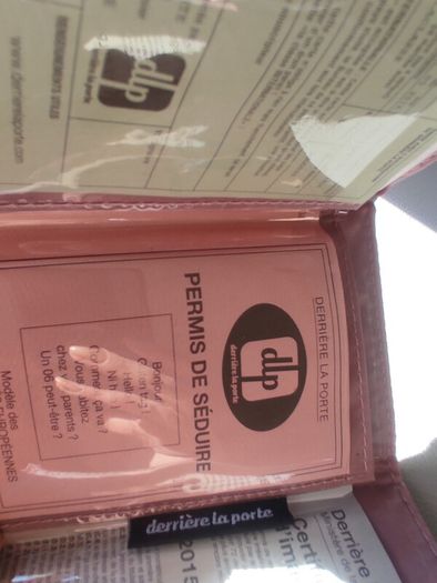 Madame plus que Parfaite wallet