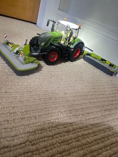 Farm toys