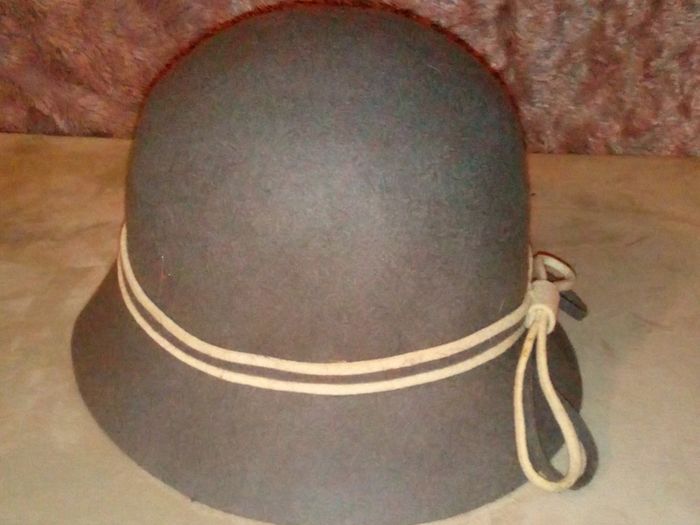 Woman's Hat