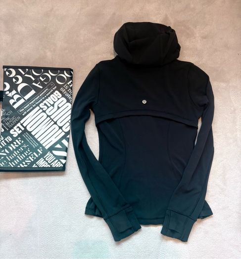 Beautiful Black Lululemon Hooded Define Jacket