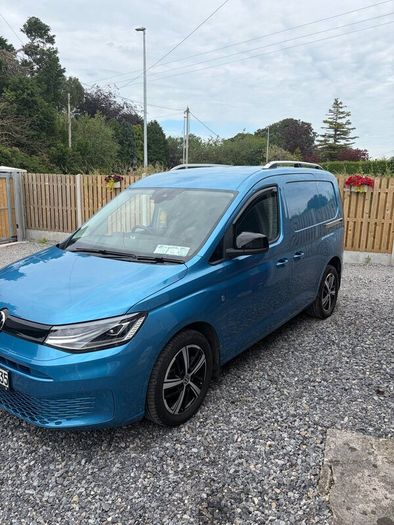 Caddy van