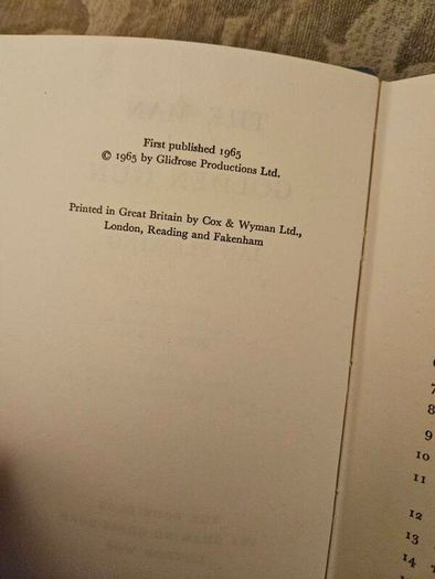 James Bond X 2. The Man With The Golden Gun 1965 And You Only Live Twice 1964. Both Published By The Book Club London Hardbacks In Good Condition. See Photos For Same