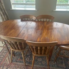 extendable table and chairs