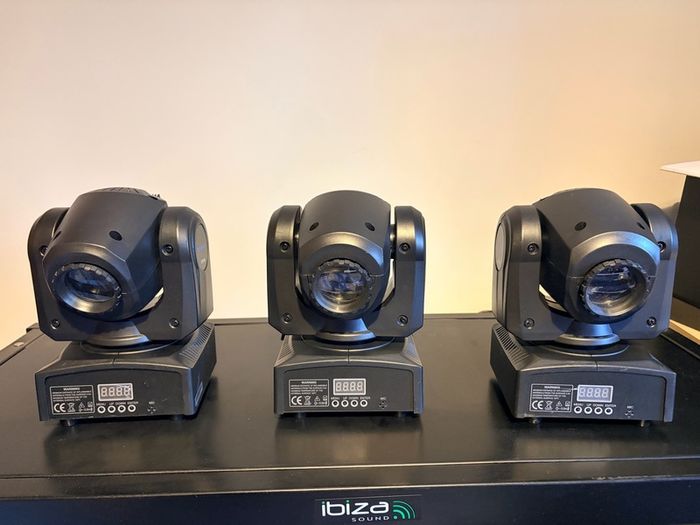 3x Betopper Moving Head