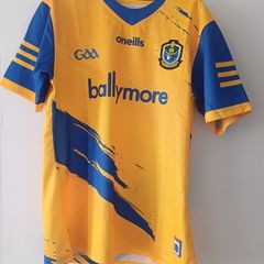 roscommon jersey large tight fit