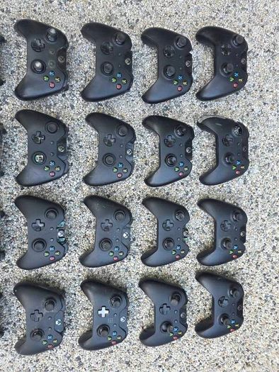 28 x Xbox One Controller Joblot (Free Post)