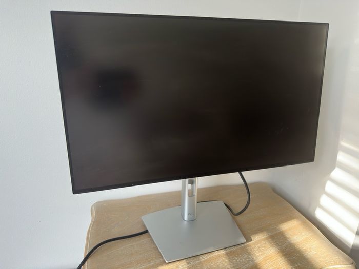 dell U2422HE