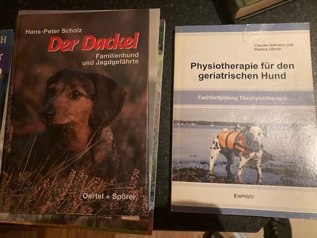 Dog Books in German