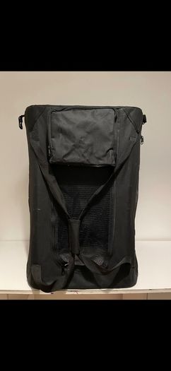 MOOL Lightweight Fabric Pet Carrier Crate with Fleece Mat and Food Bag, Black