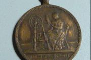Antique Irish Spinning Wheel Medal