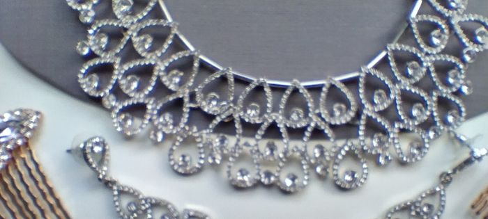 Wedding jewellery set