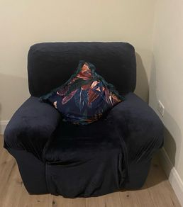 one seater recliner