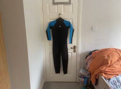 Wet Suit