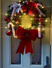 Wreaths 60cm (x 2)