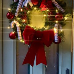 Wreaths 60cm (x 2)