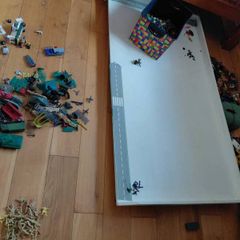 lego/toy board for under bed