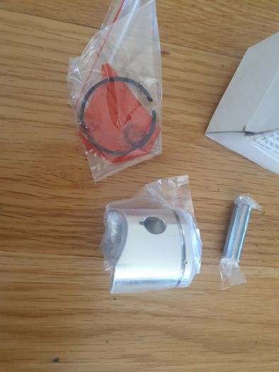 Husqvarna 137 piston kit chainsaw