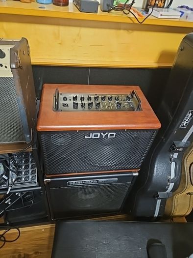 Rechargeable JOYO BSK-80 Acoustic Guitar Amplifier- Full Set