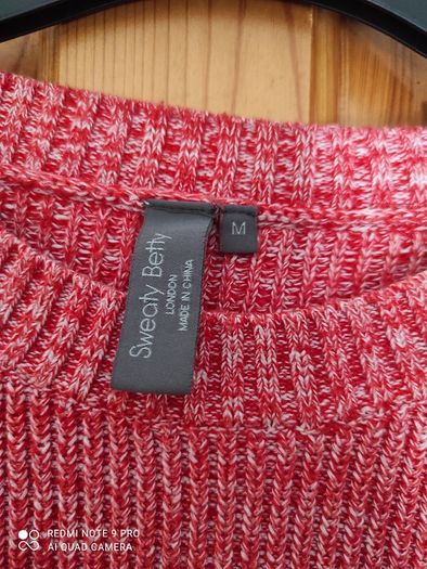Ladies sweater