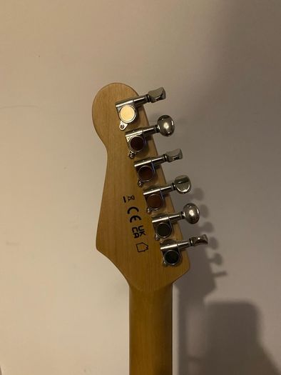 electric guitar