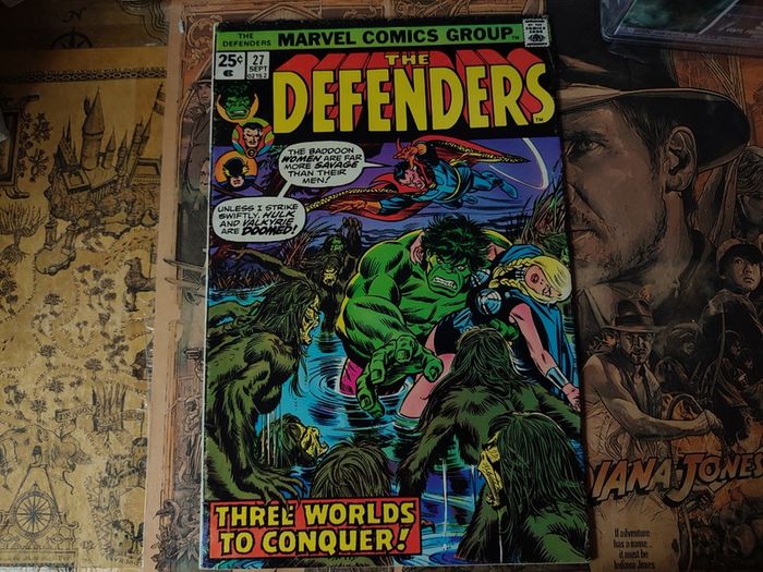 The Defenders ! Issue #27 ! Key Issue ! 1st Cameo Appearance of Starhawk ! Guardians Of The Galaxy Appearance ! Hot Copy ! Bronze Age Comic from 1975 ! by Marvel !