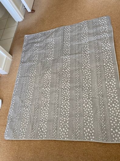 Mamas & Papas splash mat