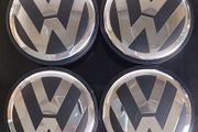 4 x VW Touareg Centre Caps (70mm) FREE POST