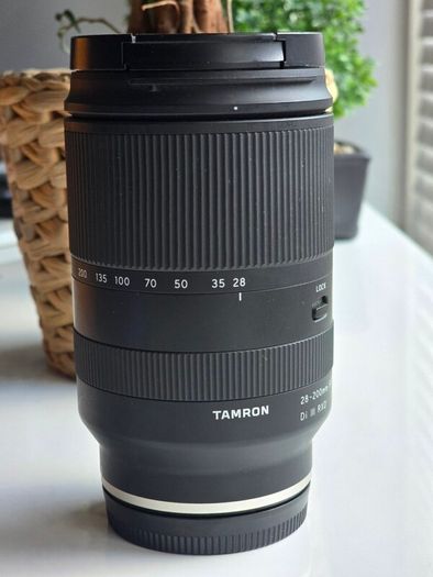 Tamron 28-200mm f/2.8-5.6 Di III RXD - Sony FE