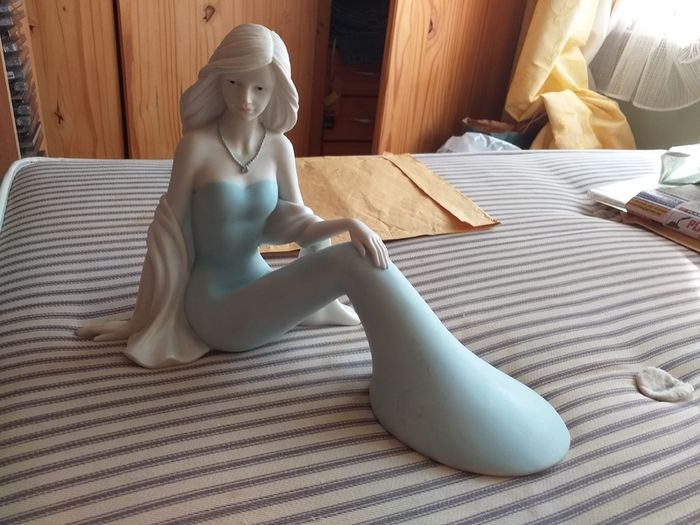 Leonardo Collectable. For FRIENDS.