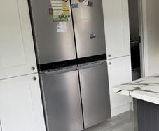 Whirpool 4 doors fridge