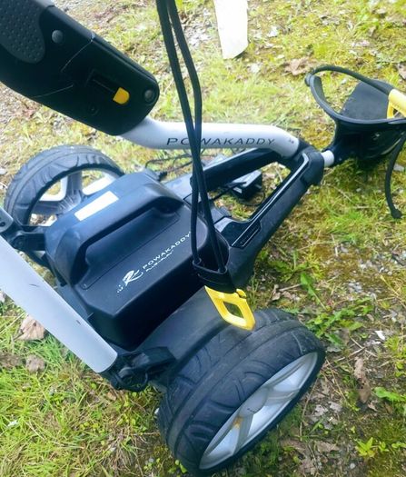 Powakaddy FW3 Golf trolly