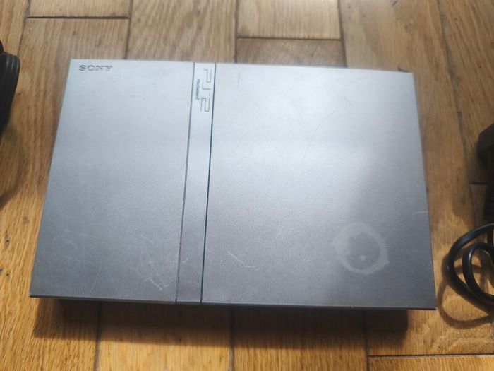 Playstation 2 PS2 Silver Slim