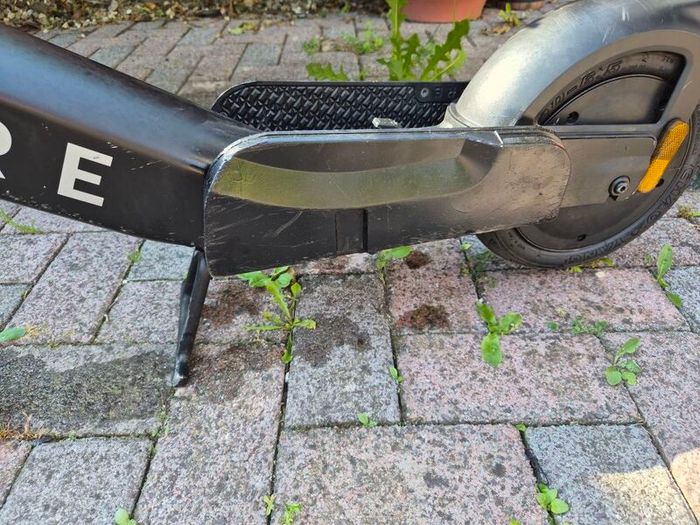 Pure advanced electric scooter perfect condition