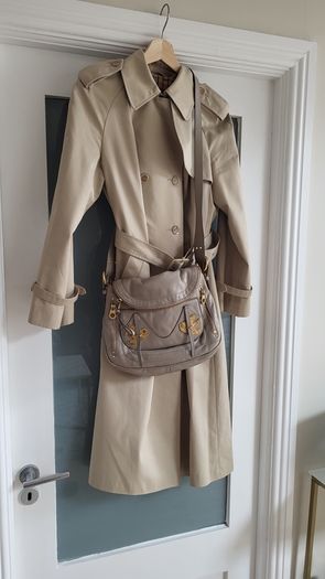 Vintage 1970's Dannimac trench coat Sz Fit 12 UK - See similar BURBERRY trench for 850 euro on Pre-Loved website
