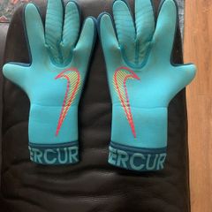 Nike goalkeeper gloves blue