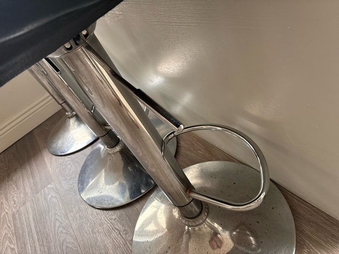 3x Black Faux Leather Quilted Bar Stools