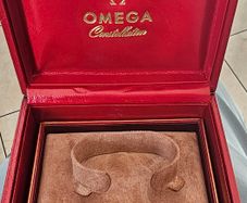 omega watch box