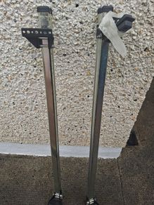 Rhino roof bars