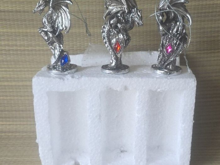 Dragon figurines