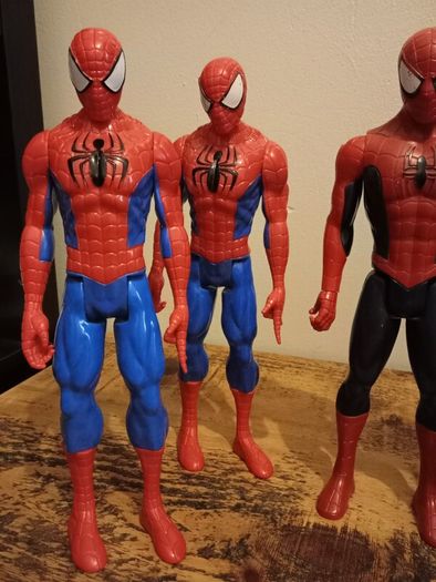 4 x Spiderman Figures
