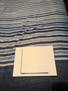 MacBook Air m5 13" (2025)