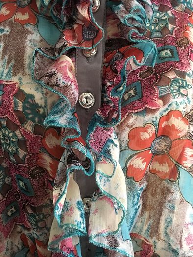 Flowery tunic. New . Size M or UK 12