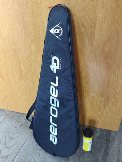 Dunlop Aerogel 4D Evolution Squash Racquet with Case & Balls
