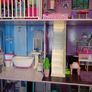 Barbie 4-story dollhouse Image 3
