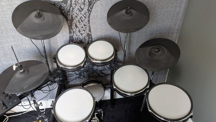 Drum kit