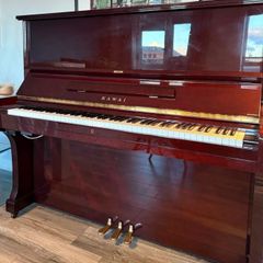 KAWAI upright piano