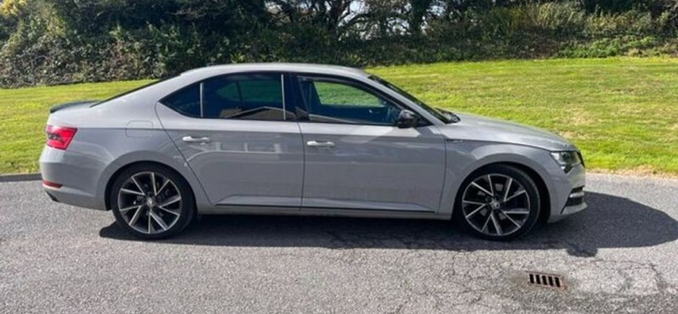 Skoda Superb Sportsline Plus Tdi Dsg Automatic