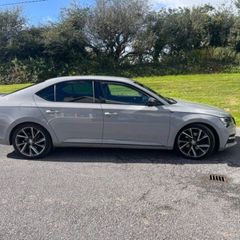 Skoda Superb Sportsline Plus Tdi Dsg Automatic