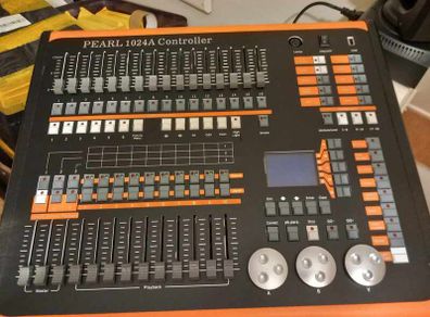 Pearl Professional DMX Controller