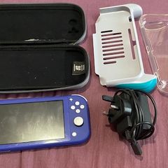 Nintendo Switch Lite + Accessories